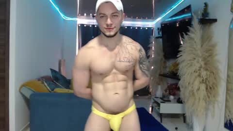 Angel Curl online show from May 4, 2:01 pm
