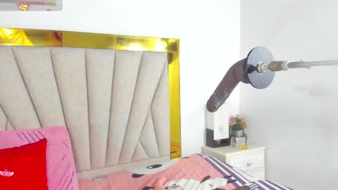 ANGHEL online show from December 11, 3:05 pm