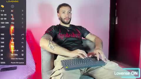 angel_kyrozz online show from June 28, 7:10 pm