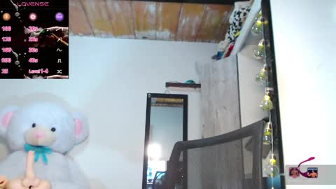 Angel online show from April 22, 6:37 pm