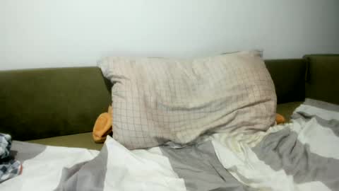 angel_lee__ online show from June 16, 5:33 am