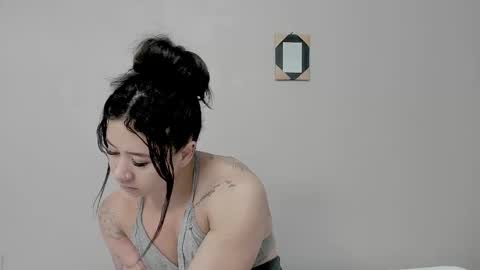 Angel online show from September 27, 5:11 pm