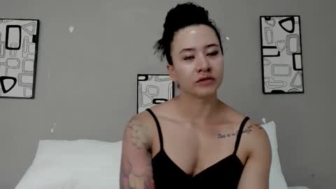 Angel online show from November 7, 12:14 am