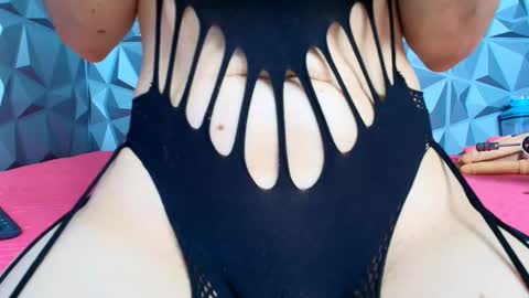 angel red77 online show from November 26, 9:11 pm