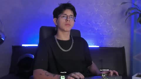 angel_scott2 online show from March 10, 11:58 am