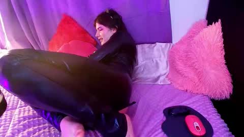 Angel online show from March 9, 2:05 am