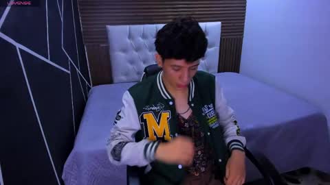 Angel online show from May 2, 1:06 pm