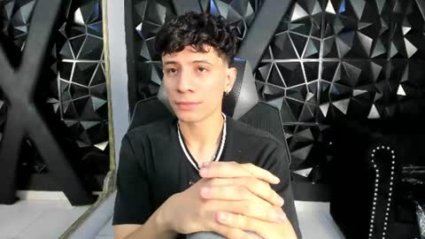 Angel online show from June 19, 9:26 am
