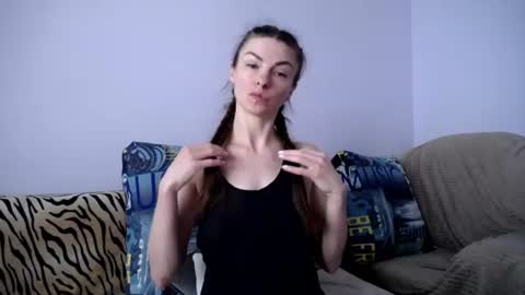 Zoe online show from July 5, 10:44 am