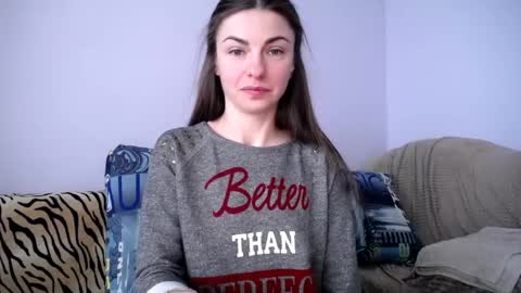 Zoe online show from April 25, 1:02 pm