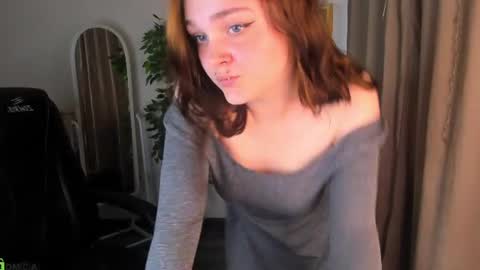 Angela online show from June 12, 1:15 am