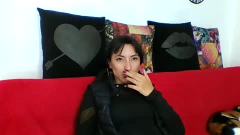  Angela  online show from May 7, 2:18 am