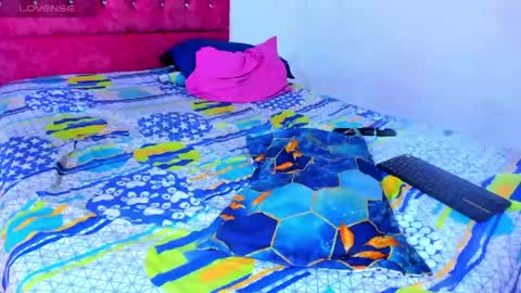 angela_wish online show from April 29, 6:35 pm