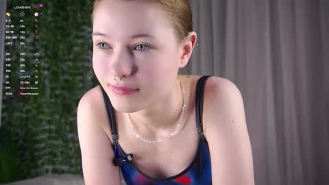 Mary online show from February 21, 12:30 pm