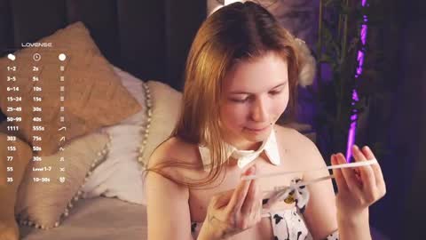 Mary online show from April 23, 1:13 pm