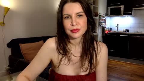 Angela online show from December 31, 9:39 pm