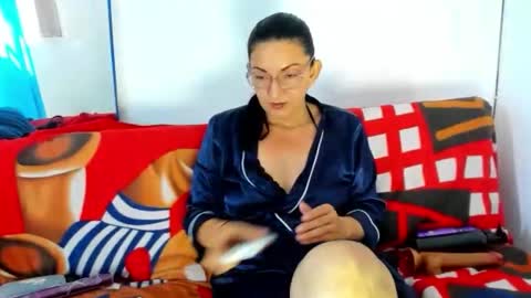 angel online show from January 9, 4:01 pm