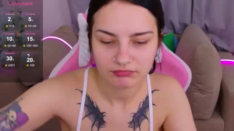 angel online show from December 1, 12:25 pm