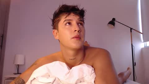 Angel online show from November 9, 8:11 pm