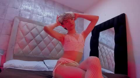 Angel Doll online show from March 1, 4:50 am