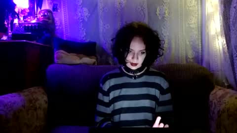 angelfish online show from March 6, 4:41 am