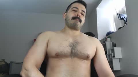 Angel Fusco online show from May 2, 4:13 pm