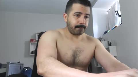 Angel Fusco online show from April 29, 2:22 pm