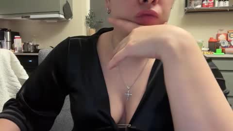 Snapshot of angelharly chatting on March 1, 7:59 pm AngelHarly online show from March 1, 7:59 pm