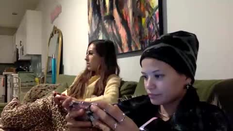 angelia01m online show from December 22, 12:50 am