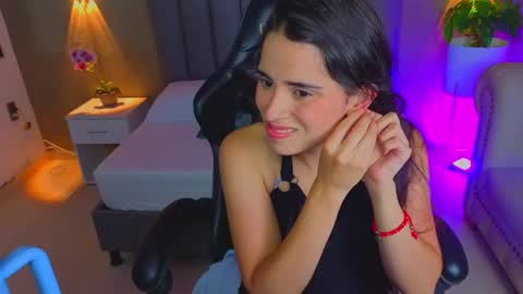 A N G E L I C A online show from July 2, 7:19 pm