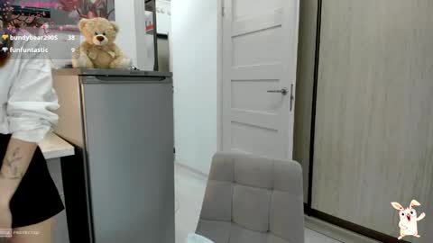 Angelica online show from April 25, 1:52 pm
