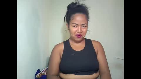 angelice33 online show from December 17, 6:20 am