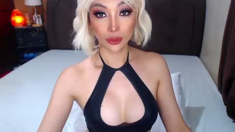 MS. AMALIA online show from July 16, 10:40 am