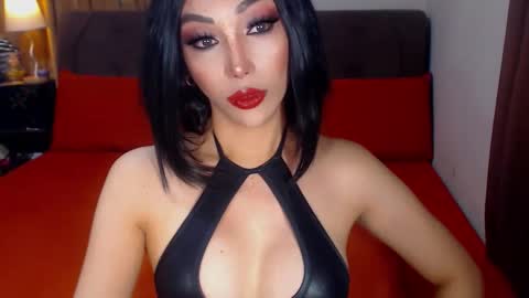 MS. AMALIA online show from October 10, 9:15 am