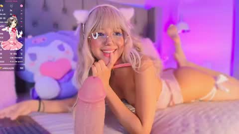 Angelina Honey online show from June 27, 4:07 am