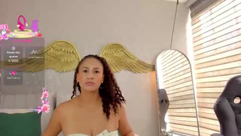 Angelina online show from June 19, 6:25 pm