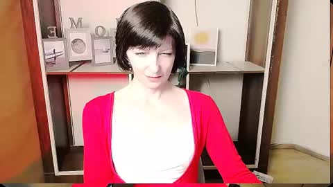 Angelina online show from June 18, 9:25 am