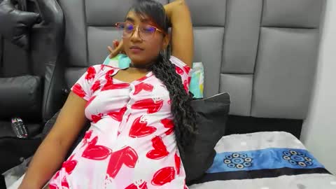 AngelinaMurphy online show from November 10, 6:05 am