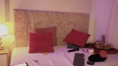 angelinarouse_ online show from April 30, 3:22 am