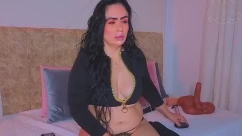 angelinarouse_ online show from June 24, 3:57 am
