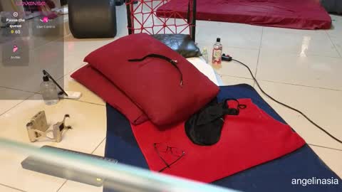 Angel online show from March 12, 3:43 am