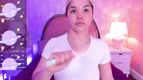 angeline online show from July 10, 12:21 pm