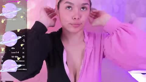 angeline online show from July 13, 12:09 pm