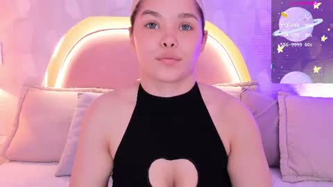 angeline online show from July 30, 12:17 pm