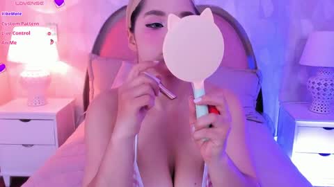 angeline online show from April 25, 1:52 pm