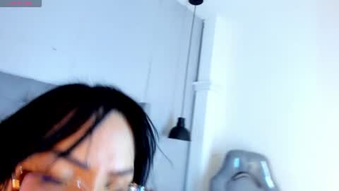 Angeline online show from June 22, 1:51 pm