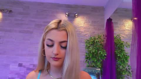 angelinsin online show from July 18, 5:20 am