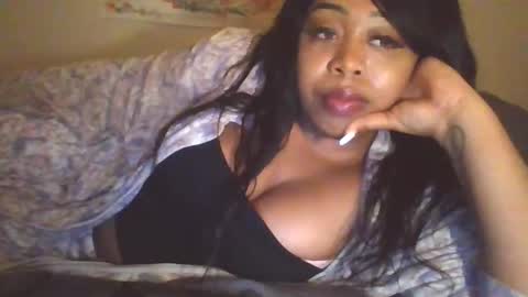 angeliquebelcaliz online show from April 23, 1:57 am