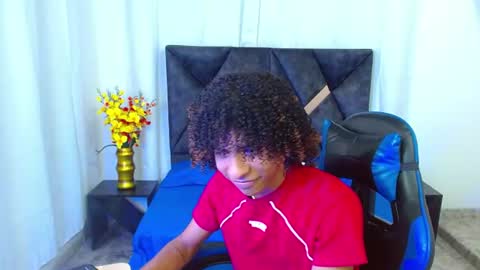 Angel online show from July 4, 9:18 pm