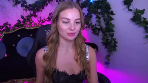 angelleyess online show from November 12, 2:14 am